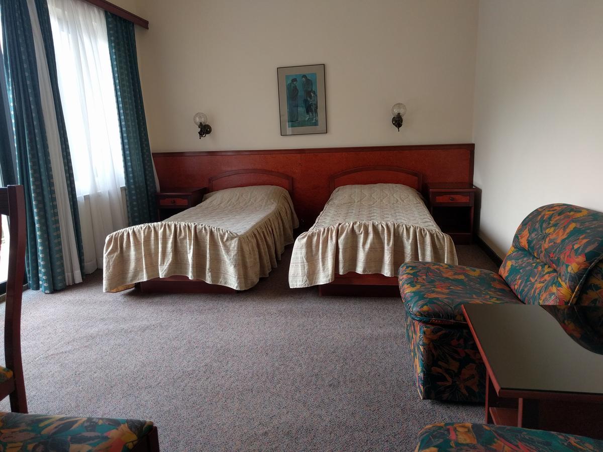 Hotel Vodno Szkopje Kültér fotó