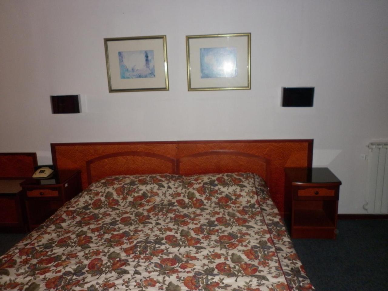 Hotel Vodno Szkopje Kültér fotó
