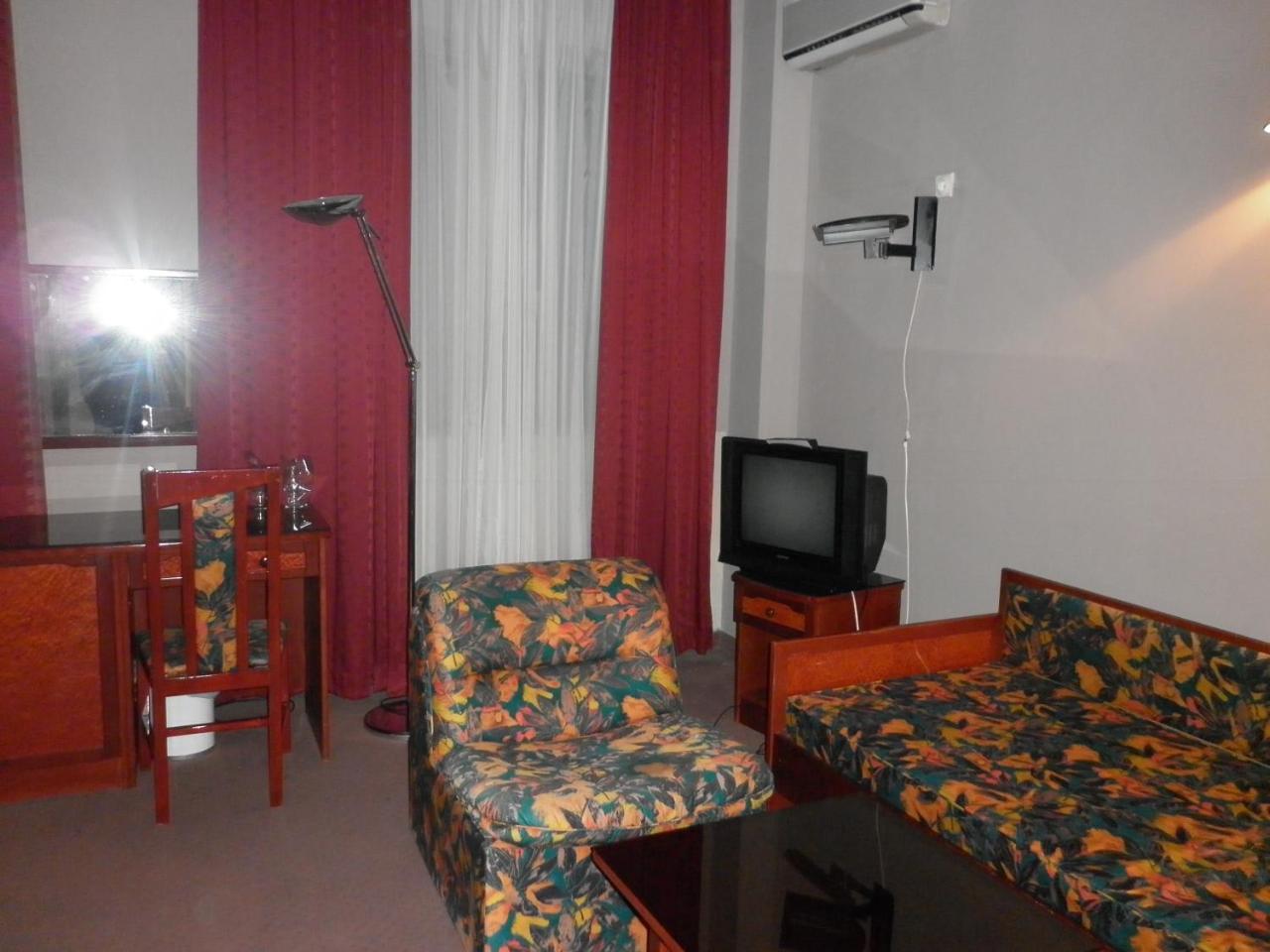 Hotel Vodno Szkopje Kültér fotó
